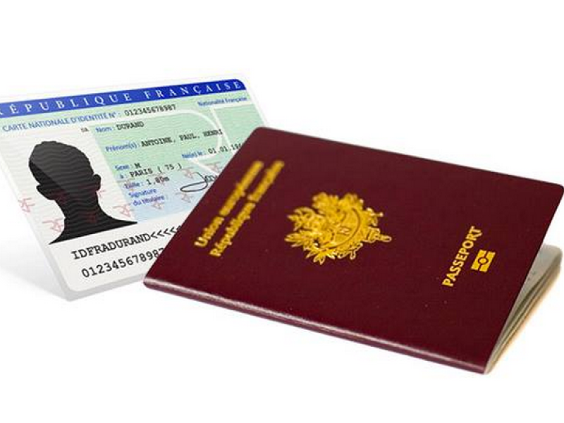 Carte d'identité ou passeport